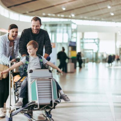What Should Be Kept In Mind While Travelling With Kids?